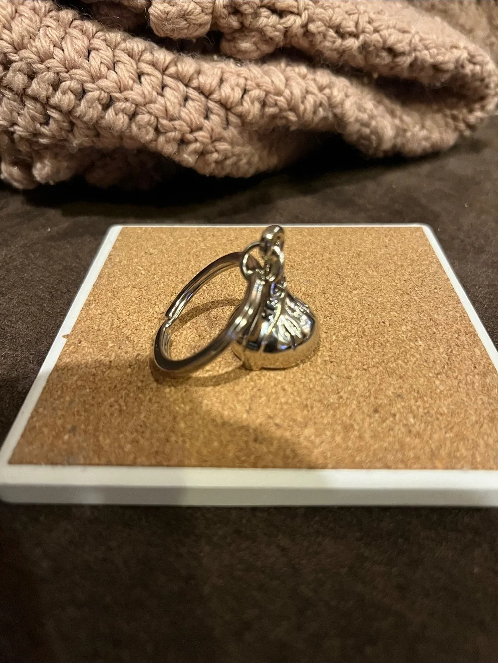 Silver Kiss Keyring Key Holder